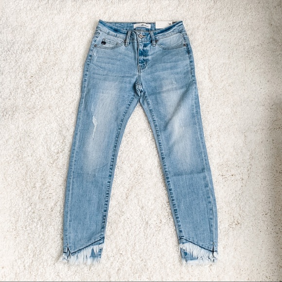 Mid Rise Jeans - Picture 2 of 5